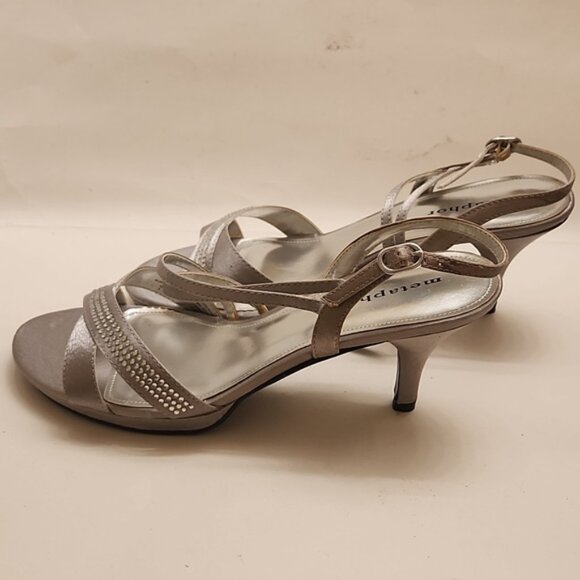 Metaphor Shoes - Metaphor Pumps Size 9